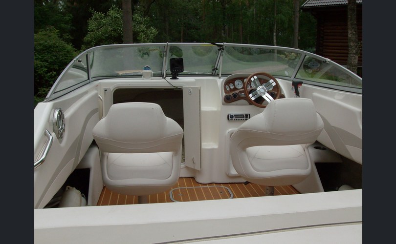 Glastron GS 209-kuva-4